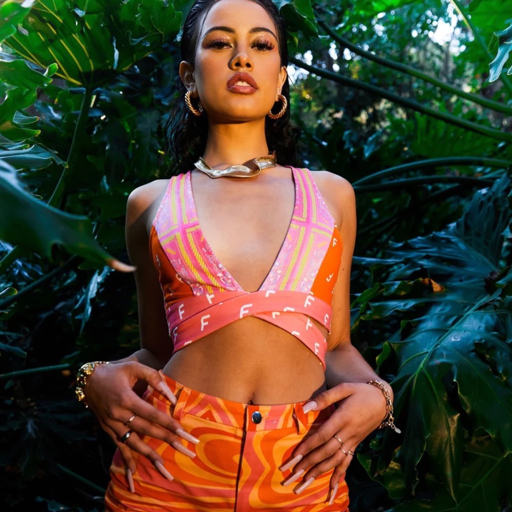 Cassie Sassy Top